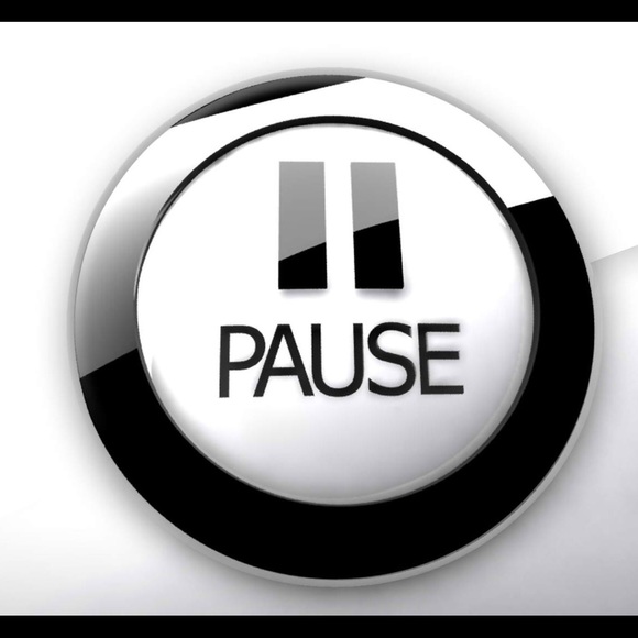 my page is on Pause for right,  Hit follow 🙏🏼😇 - Picture 1 of 1